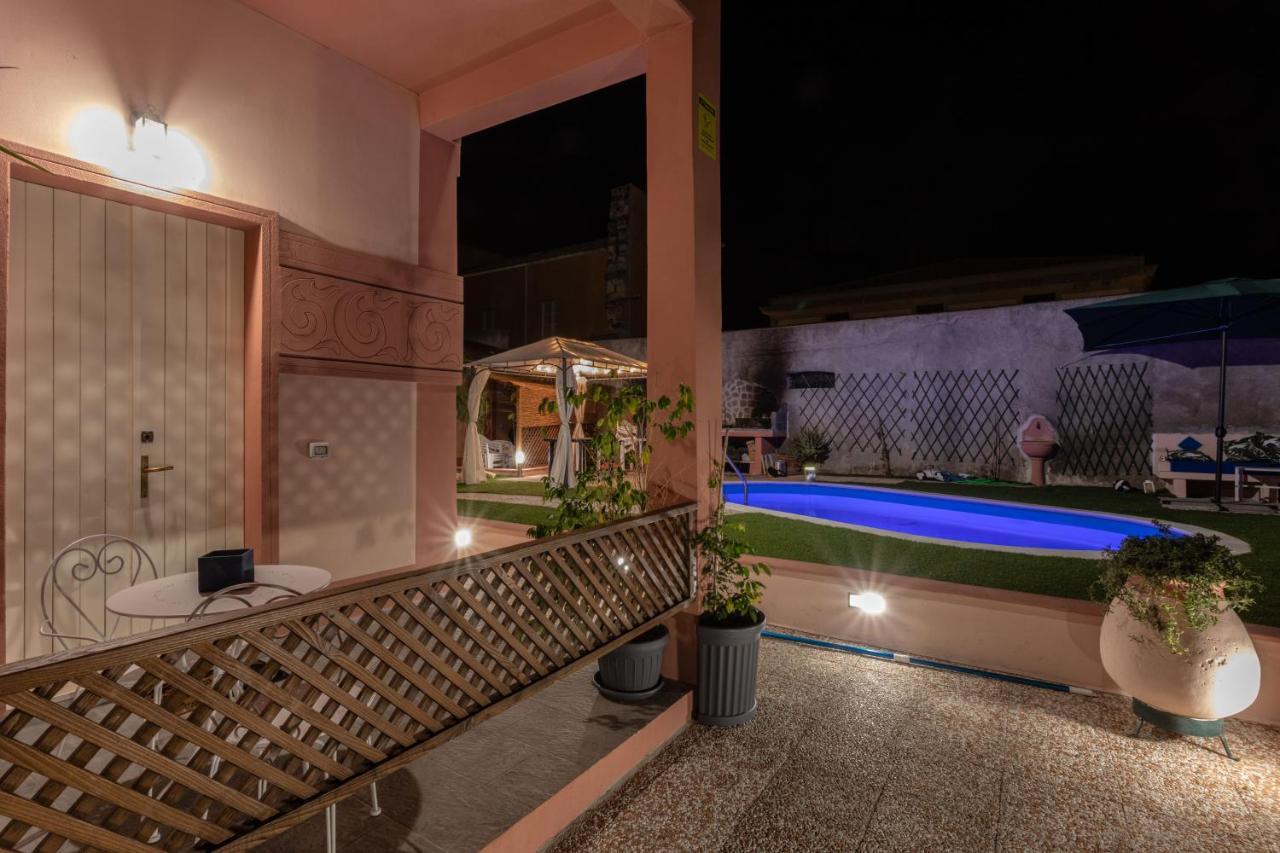 Maison Belle Epoque & Suites Ористано Экстерьер фото