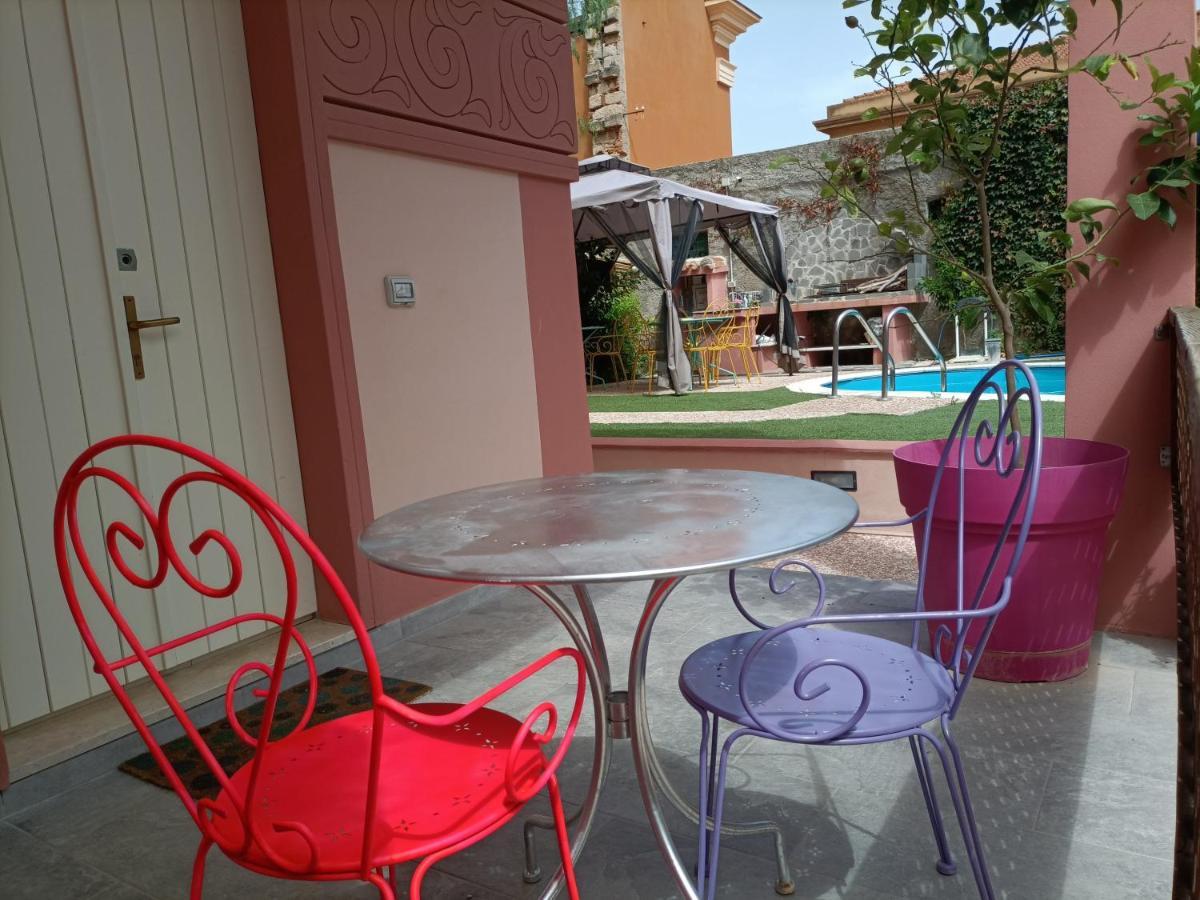 Maison Belle Epoque & Suites Ористано Экстерьер фото
